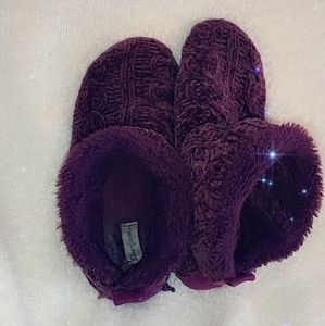 Well-Worn Women's Dearfoams Slippers